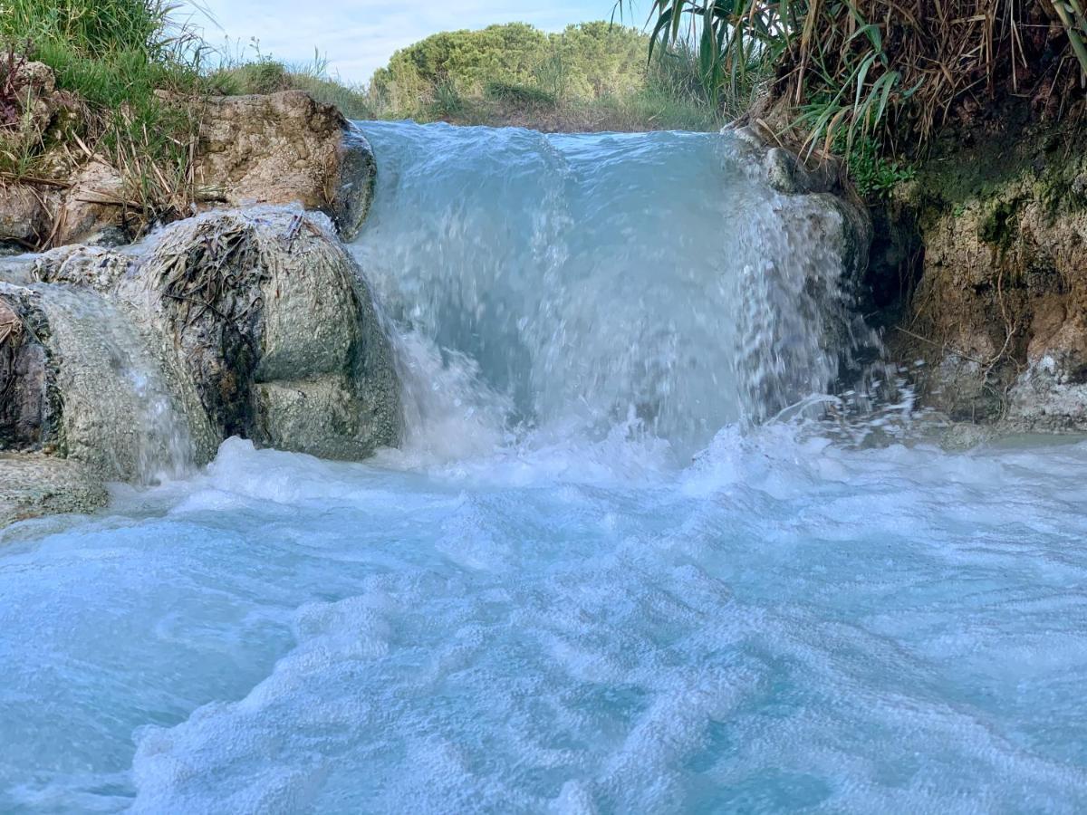 مبيت وإفطار ساتورنيا Casale Terre Rosse المظهر الخارجي الصورة