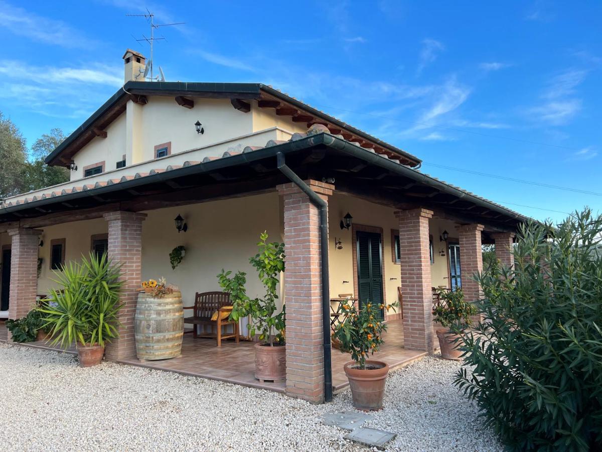 مبيت وإفطار ساتورنيا Casale Terre Rosse المظهر الخارجي الصورة