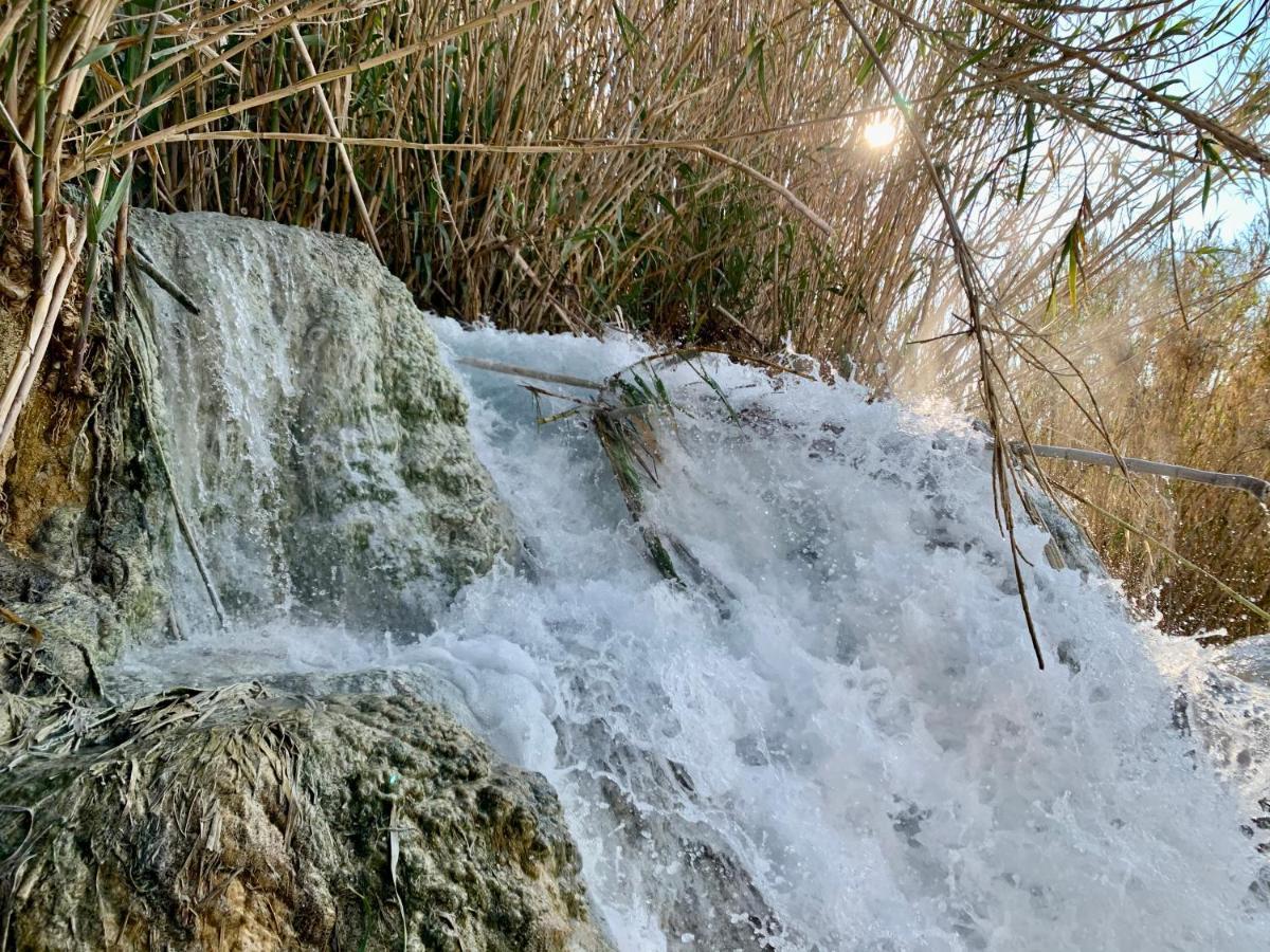مبيت وإفطار ساتورنيا Casale Terre Rosse المظهر الخارجي الصورة